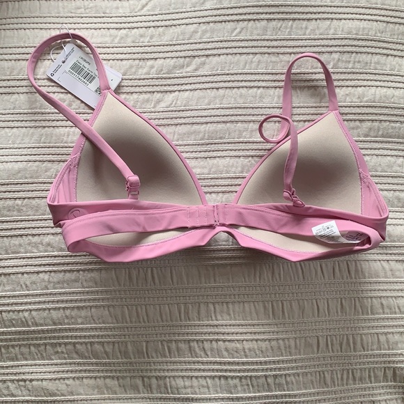 Lululemon swim top - Picture 2 of 5